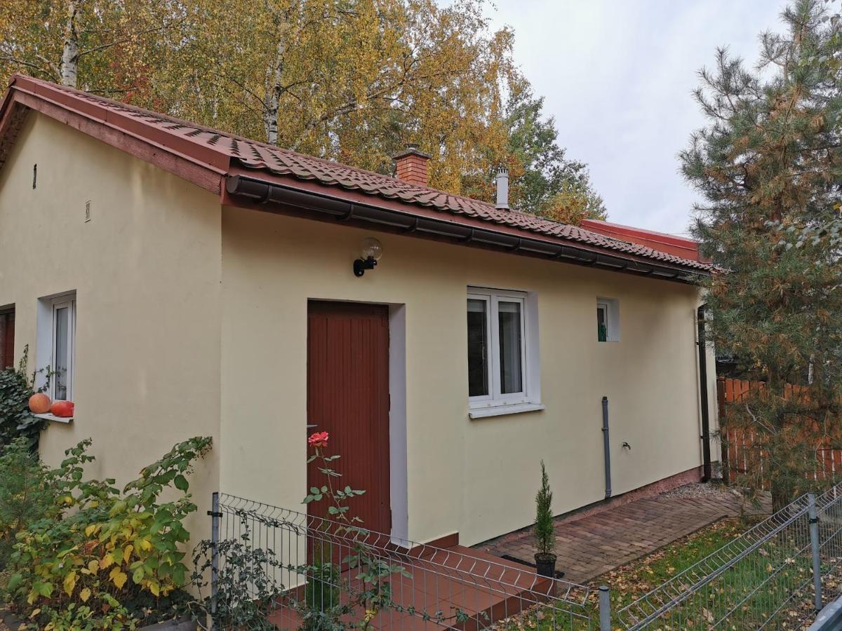 White Apartment يابولنا المظهر الخارجي الصورة
