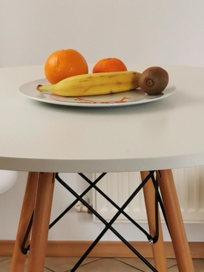 White Apartment يابولنا المظهر الخارجي الصورة